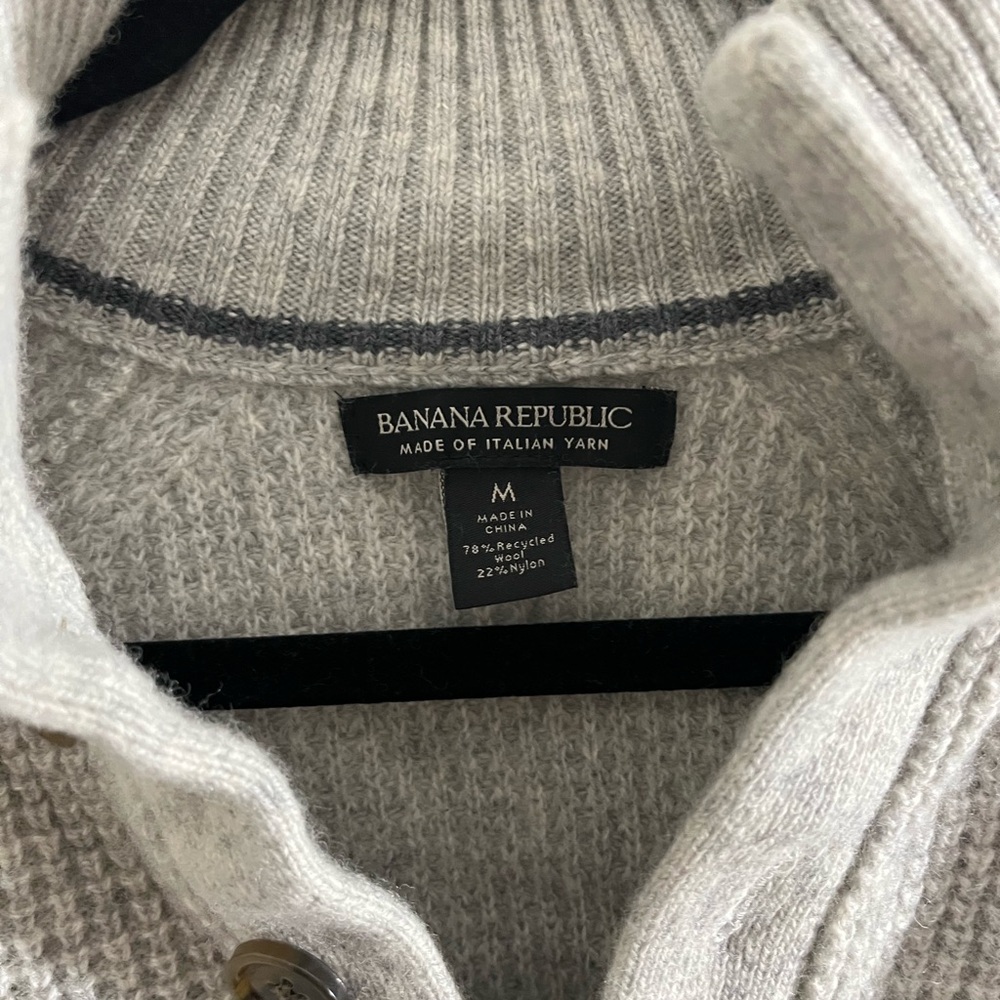 Banana Republic Pierro Light Gray Wool Men's Sweater - Picture 2 of 6